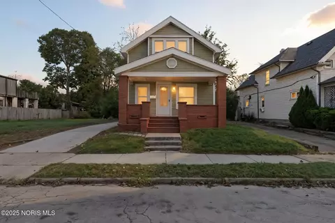 1557 Indiana Ave, Toledo, OH 43607