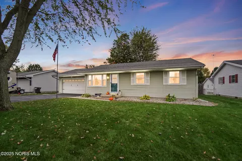 209 Rudolph Rd, North Baltimore, OH 45872
