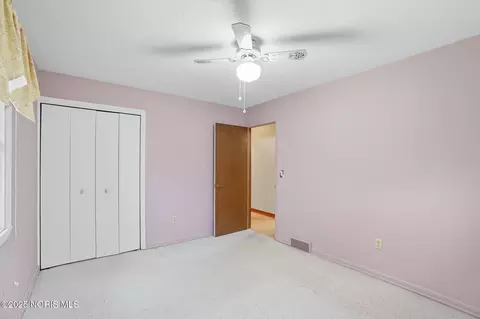 112 Tyler Dr, Walbridge, OH 43465 photo 34