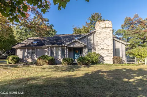 6708 Gettysburg Dr, Sylvania, OH 43560