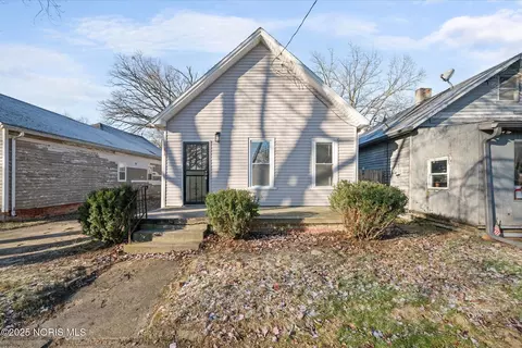 144 Whiting Ave, Toledo, OH 43609