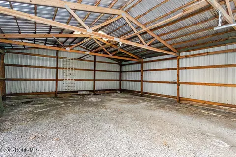 Exterior - 504 E Main St, Leipsic, OH 45856 photo 5 of 8