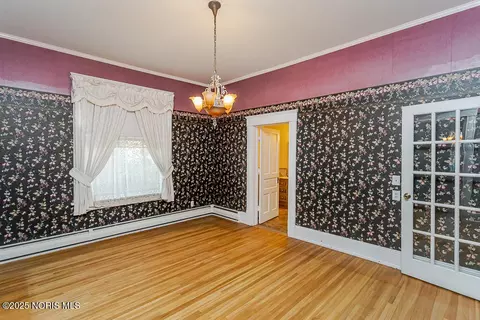 Dining - 504 E Main St, Leipsic, OH 45856 photo 3 of 5