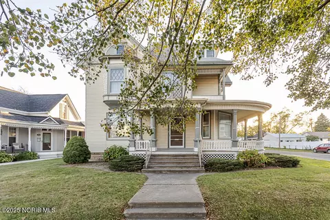 504 E Main St, Leipsic, OH 45856