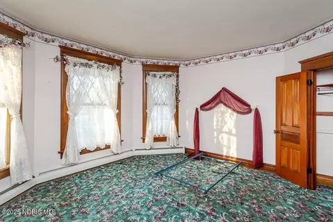 Bedroom - 504 E Main St, Leipsic, OH 45856 photo 4 of 8