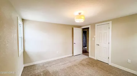 Bedroom - 418 E Baldwin St, Paulding, OH 45879 photo 17 of 20