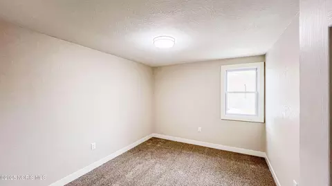 Bedroom - 418 E Baldwin St, Paulding, OH 45879 photo 18 of 20