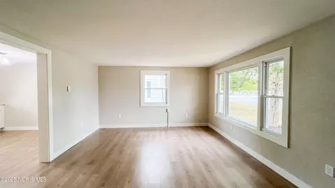Living - 418 E Baldwin St, Paulding, OH 45879 photo 12 of 12