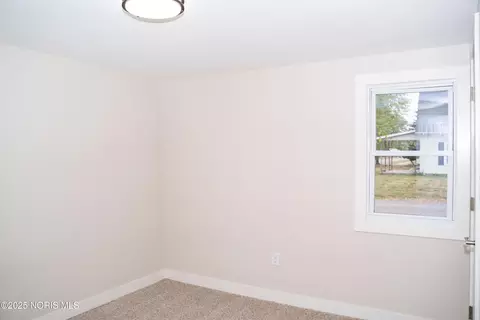 Bedroom - 418 E Baldwin St, Paulding, OH 45879 photo 12 of 20