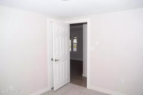 Bedroom - 418 E Baldwin St, Paulding, OH 45879 photo 4 of 20