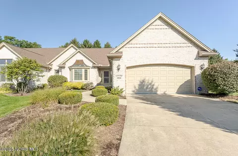 3816 Ravine Hollow Ct, Maumee, OH 43537