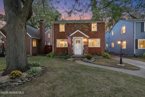 3512 Wyckliffe Pkwy, Toledo, OH 43606