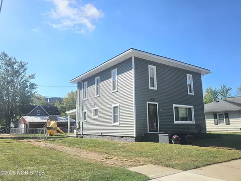 227 E Broadway St, North Baltimore, OH 45872
