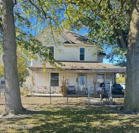 202 S 5th St, Continental, OH 45831