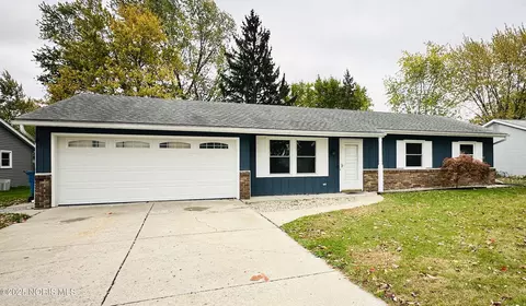 1210 Bavarian Ln, Bryan, OH 43506