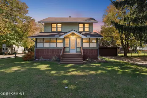 5470 Douglas Rd, Toledo, OH 43613