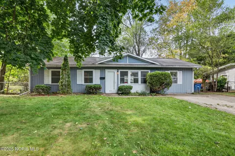 6111 Buchanan Dr, Toledo, OH 43623