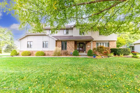 6856 Morningdew Blvd, Maumee, OH 43537