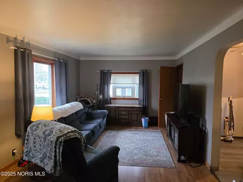 Living - 117 Fairview St, Lyons, OH 43533 photo 1 of 1