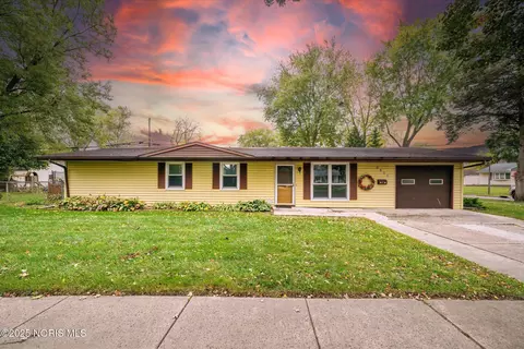 5402 Sandra Ct, Toledo, OH 43613