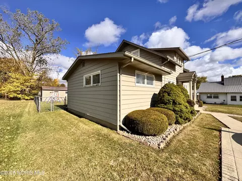 411 E Hamilton St, Bryan, OH 43506 photo 32