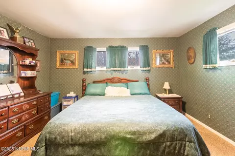 411 E Hamilton St, Bryan, OH 43506 photo 16
