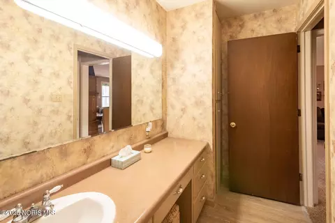 411 E Hamilton St, Bryan, OH 43506 photo 19
