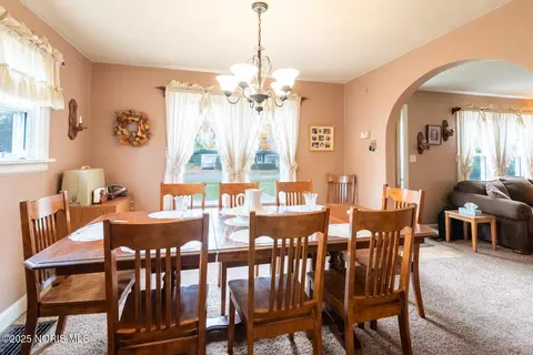 411 E Hamilton St, Bryan, OH 43506 photo 7