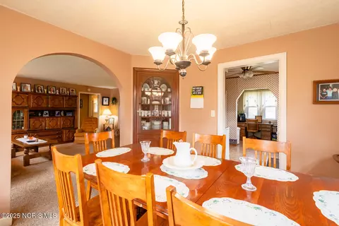 411 E Hamilton St, Bryan, OH 43506 photo 6