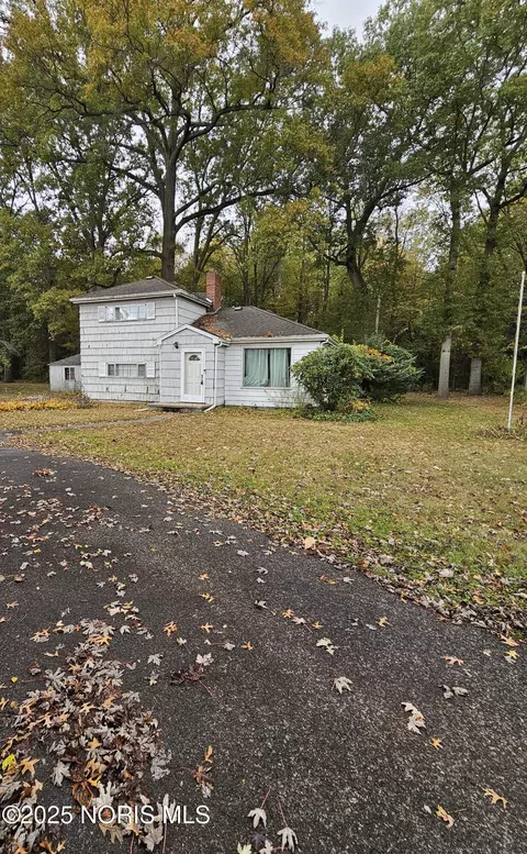 1985 Oakhaven Rd, Toledo, OH 43615