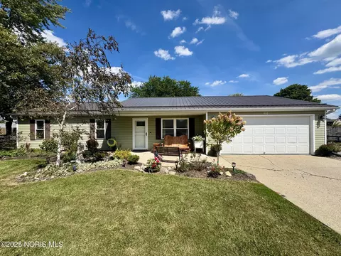 950 Haver Dr, Hicksville, OH 43526