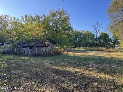 325 E North St, Mcclure, OH 43534 photo 5
