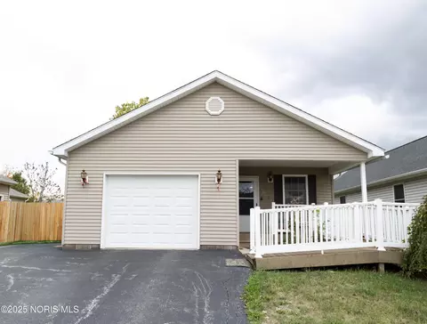 1865 Breckenridge Rd, Findlay, OH 45840