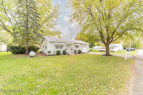 Exterior - 205 N Scott St, Arcadia, OH 44804 photo 1 of 4