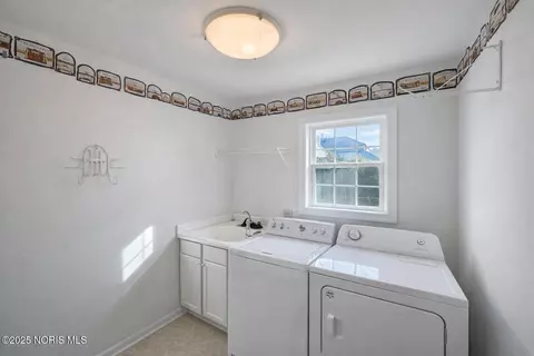 7641 Tournament Dr, Waterville, OH 43566 photo 8