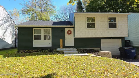 433 La Jolla Dr, Toledo, OH 43615