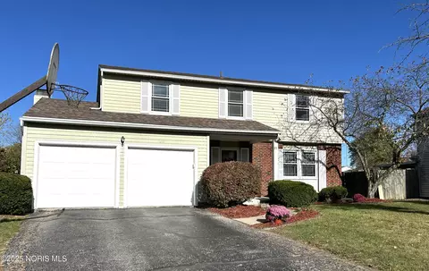 103 Ashwood Ct, Perrysburg, OH 43551