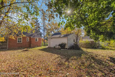 Exterior - 539 Independence Rd, Toledo, OH 43607 photo 1 of 1