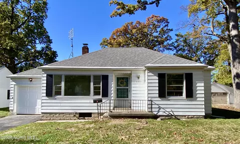 3331 Van Fleet Pkwy, Toledo, OH 43615