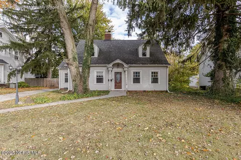 2316 Westbrook Dr, Toledo, OH 43613