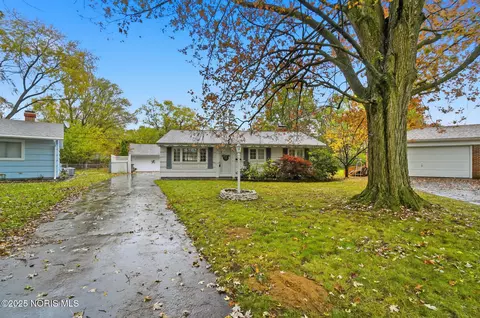 4111 Kingsley Ct, Toledo, OH 43607
