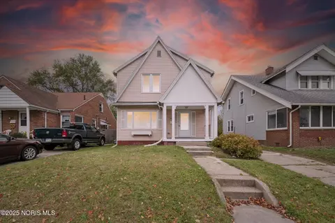 2041 Perth St, Toledo, OH 43607