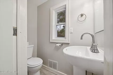 Other - 2041 Perth St, Toledo, OH 43607 photo 5 of 11