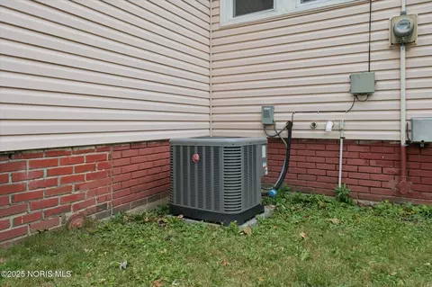 Other - 2041 Perth St, Toledo, OH 43607 photo 11 of 11
