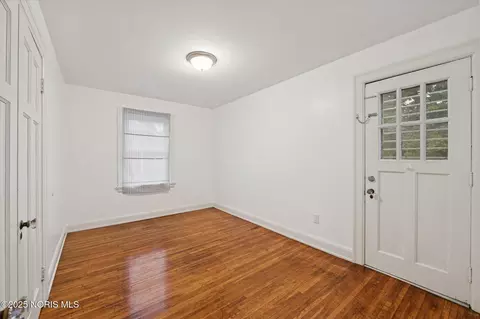 Bedroom - 2041 Perth St, Toledo, OH 43607 photo 1 of 7