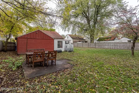 Exterior - 802 Cuthbert Rd, Toledo, OH 43607 photo 8 of 8