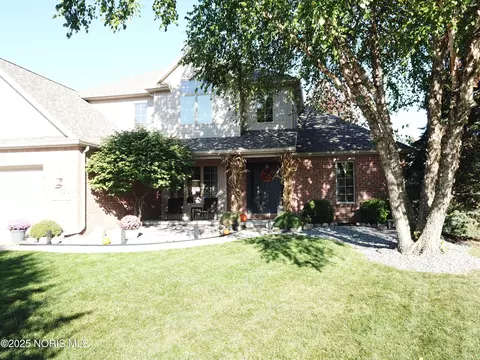 9344 Rocky Water Ct, Sylvania, OH 43560