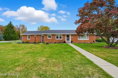 1200 5th St, Findlay, OH 45840