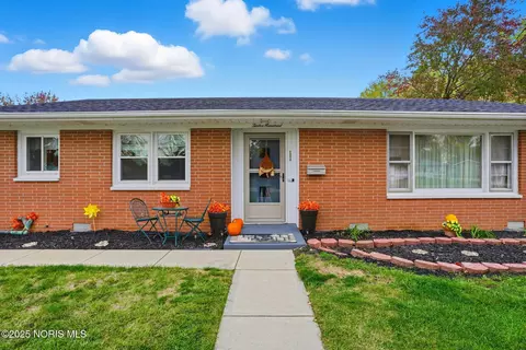 Exterior - 1200 5th St, Findlay, OH 45840 photo 1 of 9