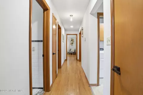 Entry Way - 1200 5th St, Findlay, OH 45840 photo 5 of 5